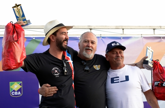 QUARTO DIA SÁBADO.00_36_01_33.Still030.jpg